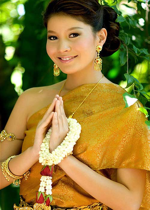 เหรียญยืน(อันตรายาปิ) หลวงปู่ดู่ วัดสะแก อยุธยา ปี 26 เนื้อทองแดงรมดำ สภาพสวยเดิมๆครับ
