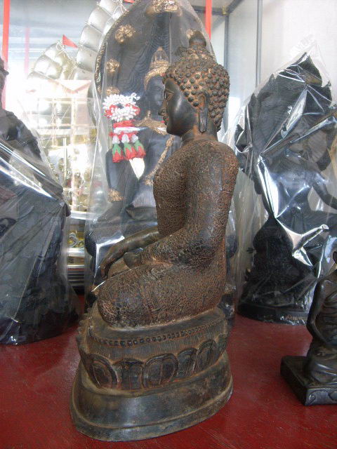 พระบูชา (สิงห์ 2) หน้าตัก 9 นิ้ว ฐานกว้าง 11 นิ้ว สูง 15 นิ้ว ผิวหิ้ง หนักมากๆ ตามรูปเลย