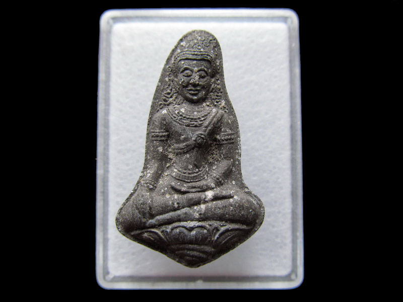 พระเนื้อว่านไม่ทราบที่ครับ.เริ่ม20บาท/W.17