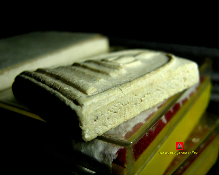 สมเด็จวัดระฆัง 100 ปีพิมพ์ใหญ่ บล็อคไข่ปลาเลือน A15402