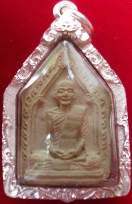 พระผงเจ้าคุณนรฯ เนื้อเขียวใบตอง