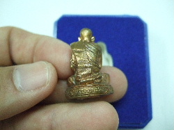 รูปเหมือนหลวงปู่ผ่านก้นช้าง วัดป่าปทีปฯ จ.สกลนคร เนื้อนวโลหะ