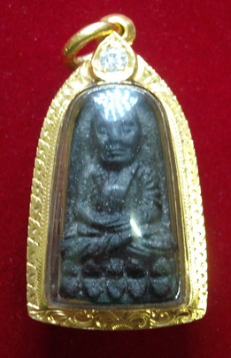 หลวงปู่ทวดเนื้อว่าน พิมพ์พระรอด ปี22-24