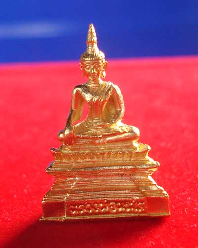 สวย ๆ อย่างนี้..หลวงพ่อพระใส วัดโพธิชัย รุ่นสไบทิพย์ ปี 2549 สวยมาก