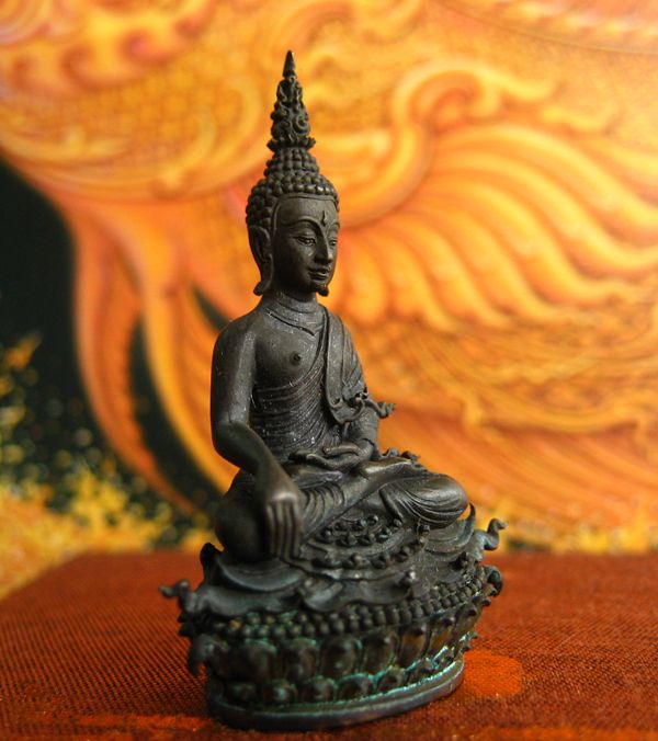 พระกริ่งพุทธประทานยศบารมี เนื้อนวะโลหะ พิมพ์ใหญ่.เลข 13729 โดย อ.เฉลิมชัย สวยมากๆ