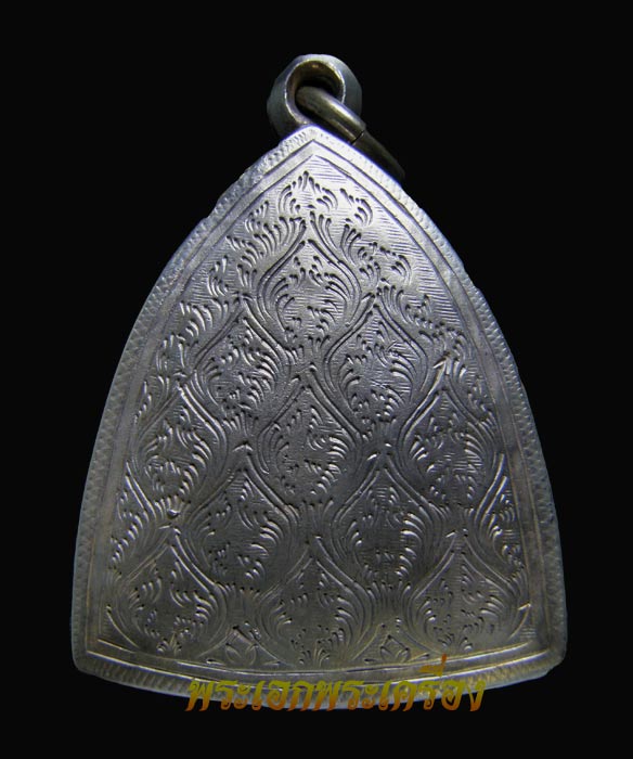 พระขุนแผนพลายคู่ตัดเดี่ยว กรุวัดบ้านกร่าง จ.สุพรรณบุรี