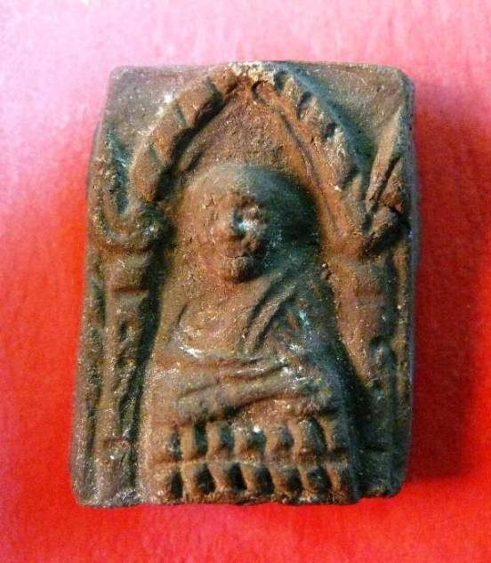 หลวงปู่ทวดวัดเมืองยะลา พิมพ์กรรมการซุ้มเรือนแก้ว ปี 2534 อาจารย์นองปลุกเสก องค์ที่ 1