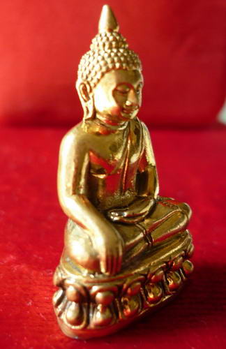 พระกริ่ง ๘ รอบ เนื้อทองทิพย์ วัดบวรนิเวศวิหาร ปี ๒๕๕๒ (องค์ที่ ๒)