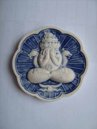 ***ปิดตาพังพะกาฬ ดินเผาเคลือบน้ำเงินกังใส หลักเมืองพุทธาคมเขาอ้อ ปี 49 ***สวยมากๆ