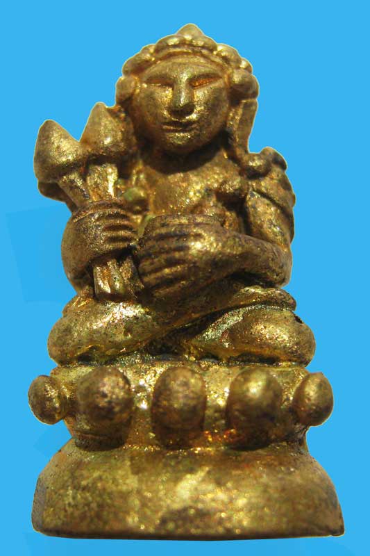 เชิญร่วมประมูลพระแท้ราคาวัดใจเริ่มที่20 บาท พระกริ่งตั๊กแตนเนื้อทองทิพย์ หลวงพ่อตัด วัดชายนา