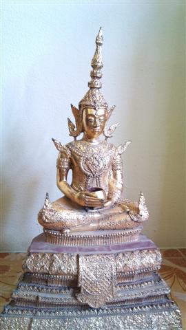พระรัตนะทรงเครื่อง หน้าตัก 12 นิ้ว