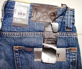 ยีนส์ LEE ใหม่ๆใส่เล่นสักตัวไหมครับ (ลดให้1,111บาทจากราคาป้าย)