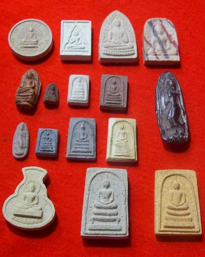 (*p*)5 ***พระแท้ ผง,ว่าน,ดิน (รับประกัน)*** 16 องค์ แดง 135 บาท