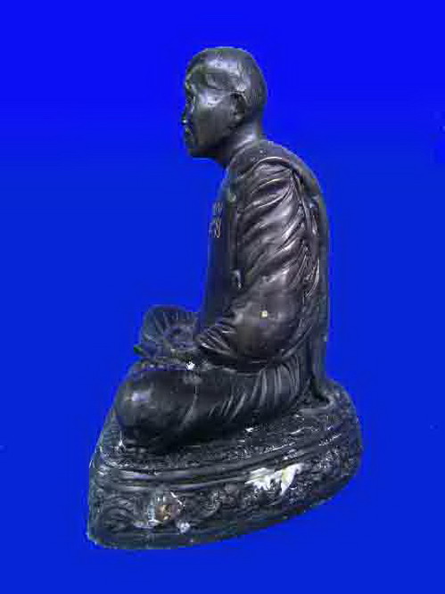 ..พระบูชาหลวงพ่อ คูณ ปี 40..