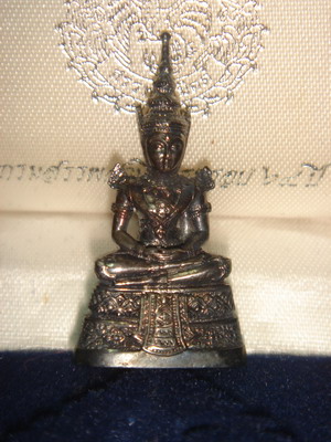 พระแก้วมรกต กรมสรรพสามิต จัดสร้าง เนื้อเงิน พร้อมกล่องเดิม