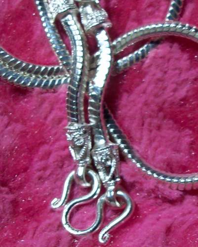 {^@^} เพื่อคุณจริงๆเลย 25 ///// สร้อยเงินแท้ ห้าห่วง ****++แดง 199 บาท