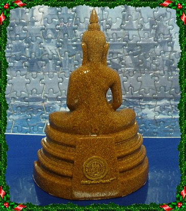 หลวงพ่อโสธร เนื้อกระเบื้องหลังคาโบสถ์ หน้าตัก 3 นิ้วครับ 