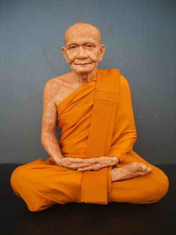 @@@@ รูปหล่อเหมือนหลวงพ่อปาน 9 นิ้ว เหมือนจริงมากๆๆๆครับ@@