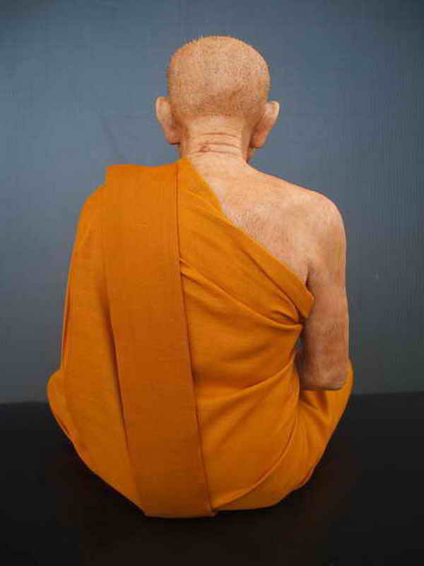 @@@@ รูปหล่อเหมือนหลวงพ่อปาน 9 นิ้ว เหมือนจริงมากๆๆๆครับ@@