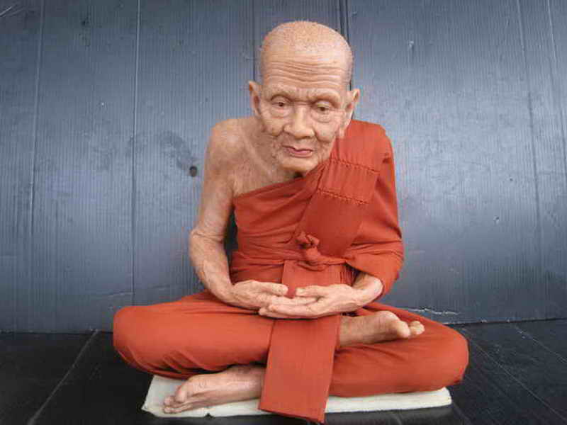 @@@@ รูปหล่อเหมือนหลวงปู่ทวด 9 นิ้ว เหมือนจริงมากๆๆๆครับ@@
