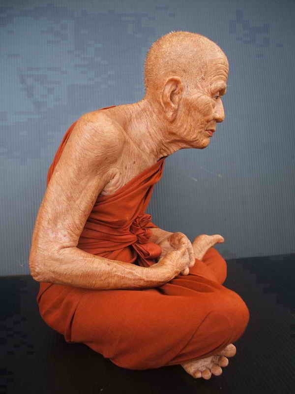 @@@@ รูปหล่อเหมือนหลวงปู่ทวด 9 นิ้ว เหมือนจริงมากๆๆๆครับ@@