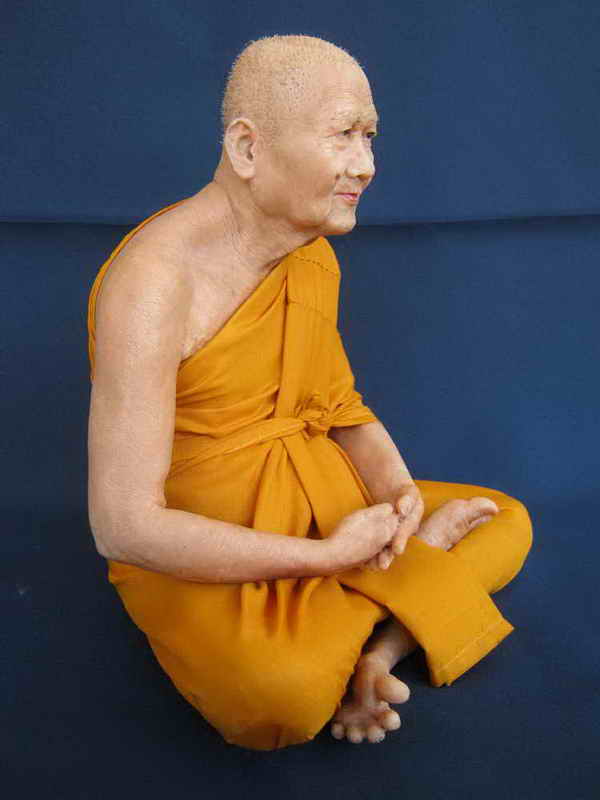@@@@ รูปหล่อเหมือนหลวงพ่อเปิ่น 9 นิ้ว เหมือนจริงมากๆๆๆครับ@@