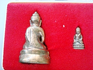 ๕๕๕//พระกริ่งรุ่นแรก หลวงพ่ออุดม วัดพิชัยฯอยุธยา//๕๕๕