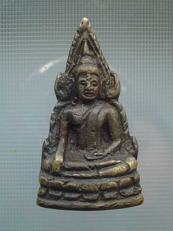 พระพุทธชินราชอินโดจีน สังฆฏิยาว หน้านาง
