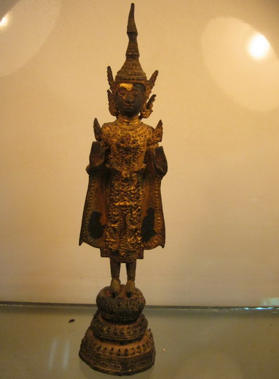 พระรัตนทรงเครื่องยืน สูง7นิ้วครึ่ง สภาพสมบูรณ์ สวย