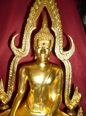 พระพุทธชินราชปิดทองแท้ 9 นิ้วพระบ้านราคาแบ่งบูชา