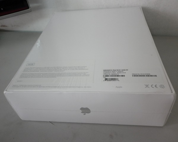 IPAD WIFI 16 GB.  ของใหม่ ยิ่งกว่าแกะกล่อง (เพราะยังไม่แกะกล่องครับ)  เครื่องรับประกันทั่วโลก 