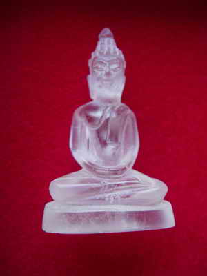 พระแก้วขาว
