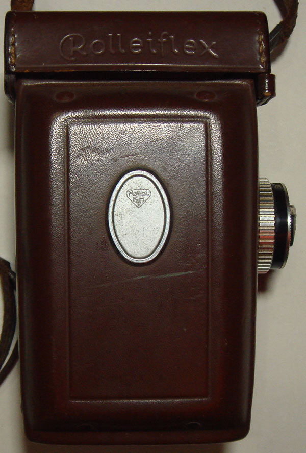 กล้องถ่ายรูปโบราณ Rolleiflex รุ่น K8 T2 ผลิตระหว่าง 1961-1966 Serlais T2167811 เลนส์ 3.5/75 mm.