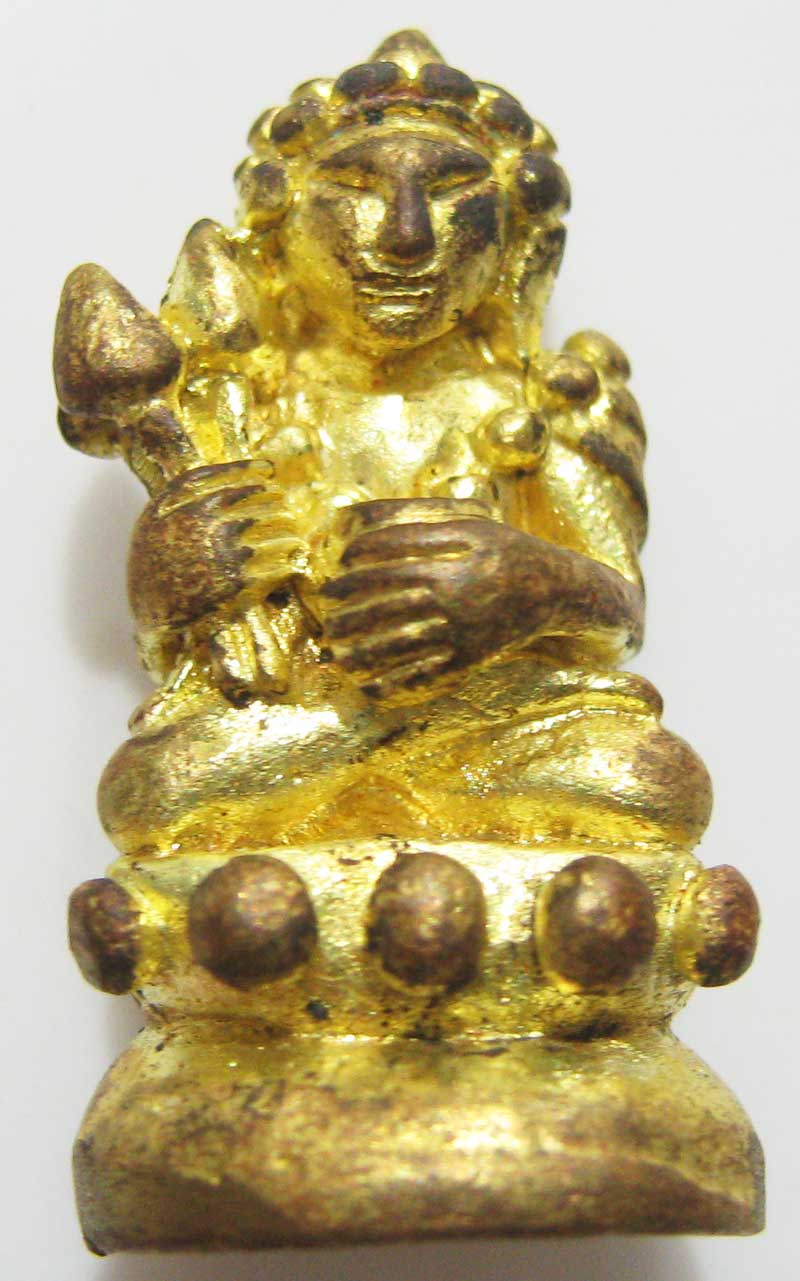 เชิญร่วมประมูลพระแท้ราคาวัดใจเริ่มที่20 บาท พระกริ่งตั๊กแตนเนื้อทองทิพย์ หลวงพ่อตัด วัดชายนา