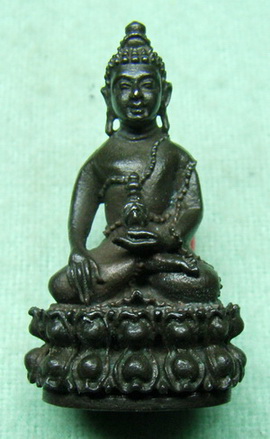 พระกริ่งมงคลเกษม 
