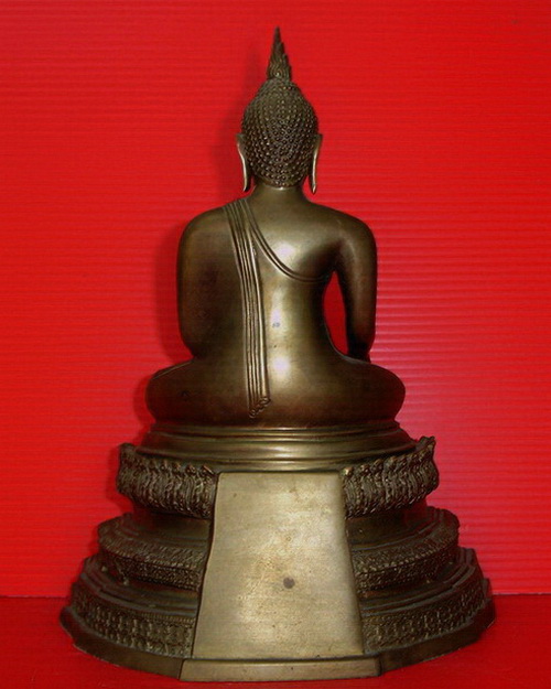 * * พระบูชาหลวงพ่อวัดไร่ขิง จ.นครปฐม หน้าตัก 4 นิ้ว สภาพสวยคjะ * *