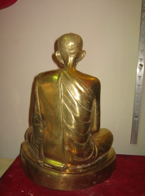 หลวงปู่มั่นหน้าตัก 9 นิ้วหมายเลข 10