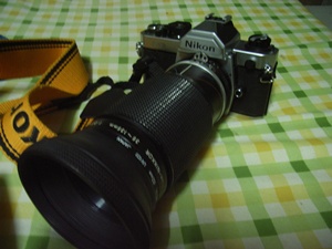 กล้อง Nikon FM 2N สภาพดีพร้อมเลนส์ ฟรีของแถม 7 รายการ