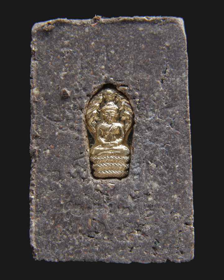 พระสีวลีเนื้อพิเศษหลังปรกปี 2546 หลวงปู่ศรี วัดป่ากุง/ร้อยเอ็ด (องค์ที่1)