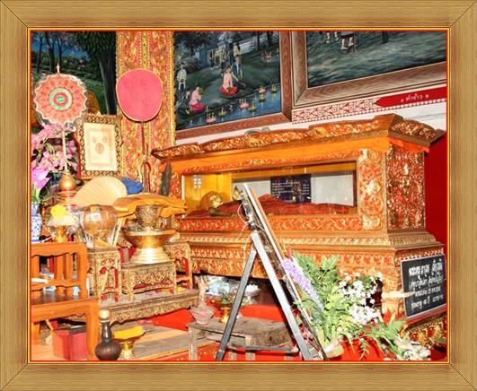 พระรอด+เหรียญ ครูบาอินตา วัดห้วยไซ ลำพูน