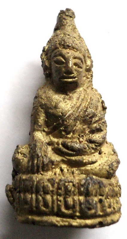 พระพุทธนั่งไม่ทราบที่ 150 บาท คะ