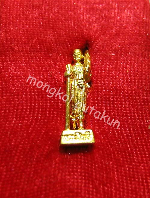 เสริมดวง เสริงโชคลาภ พระสีวลี พระสังกัจจาย์ วัดเพชรสมุทร ติดไว้ในรถ หรือ โต๊ะทำงาน 