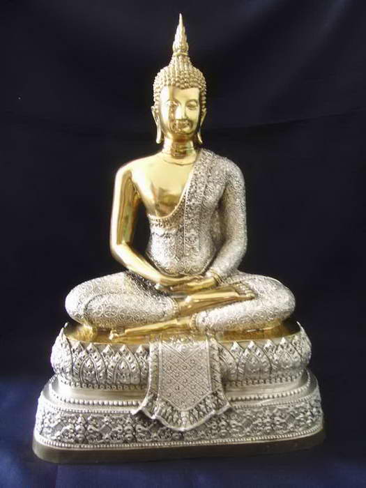 @@@พระบูชาปางสมาธิ 9 นิ้ว สวยงามมากๆๆๆครับ 