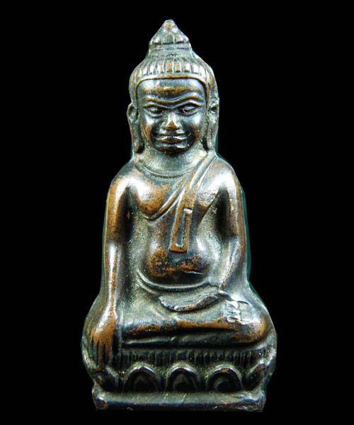 พระหูยาน---รุ่นปืนแตก---ทองแดง