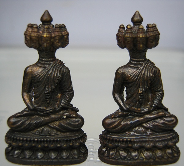 พระเศรษฐีนวโกฏิ ตอกดอกจัน และ แหวนสวย ทั้งหมด 3 องค์ รับไปเลย 120 ฿เท่านั้นเคาะเดียวครับ รวมส่ง