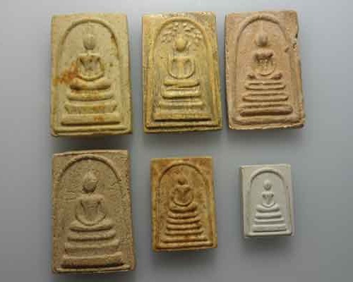 *** พระสมเด็จ ๖ องค์ ๑๐๐ *** 