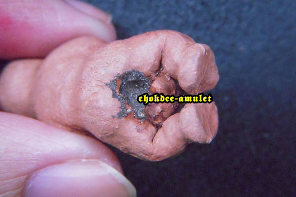 กุมารดูดรก เนื้อดิน 7 ป่าช้า อ.เม้ง ขุนแผน