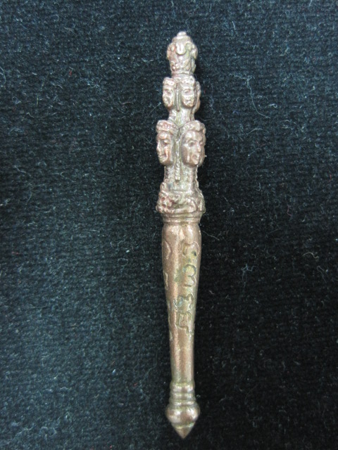 คฑาเศียรเทพหลักเมือง เนื่อสัมฤทธิ์ จ.นครศรีธรรมราช พ.ศ.2550