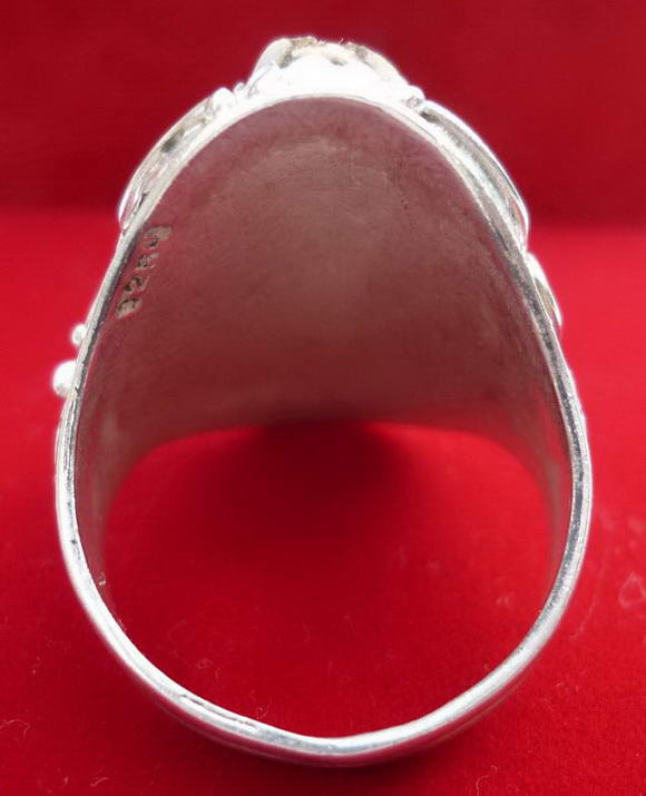 แหวนเนื้อเงินบริสุทธิ์ลงลาย (หัวกระเบนท้องน้ำ) ขนาด 61-62 mm ตัวเรือนเงินแท้ 100%