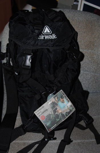 กระเป๋าเดินป่า air walk ใบใหม่ครับ ของแท้ครับ